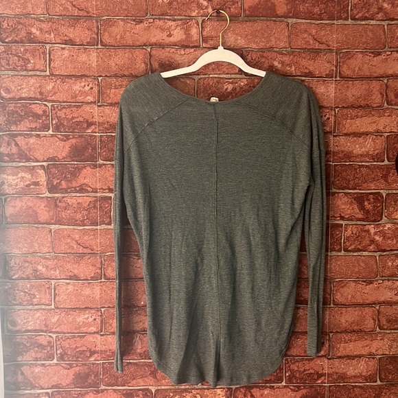 Green Full Tilt Long Sleeve Tee Shirt - Picture 2 of 3